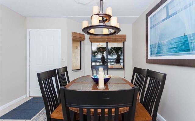 Windjammer 114 - Two Bedroom Condo