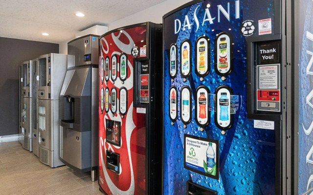 Studio 6-Bruderheim, AB