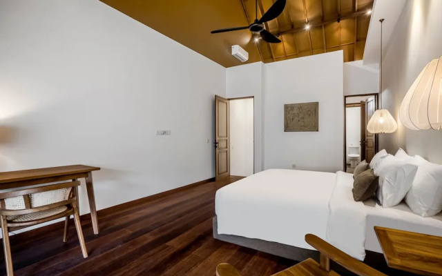 Nusantara Loft 1 Alor by Alfred in Bali - Stylish 3Br Villa w Private Pool Pererenan Beach - Canggu – Guest Rooms – Pererenan