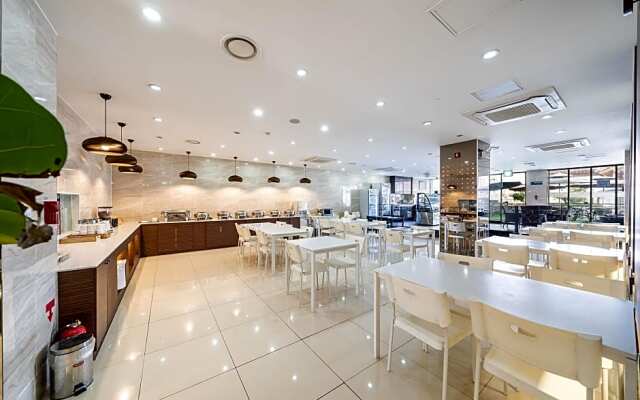 Dono 1796 Hotel Suwon