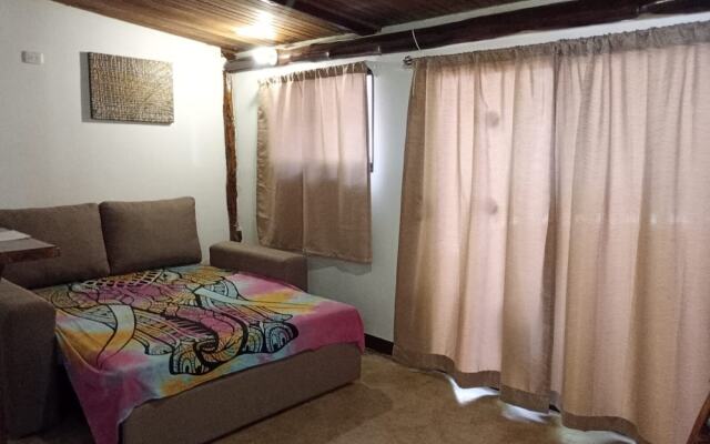 TamaHostel & Glamping