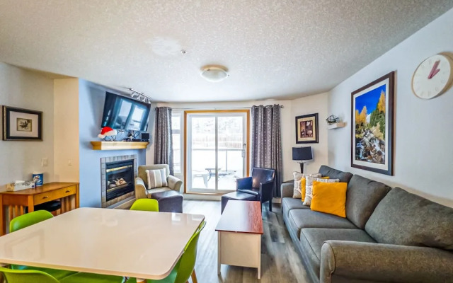 Luxurious One Bedroom Suite WindTower