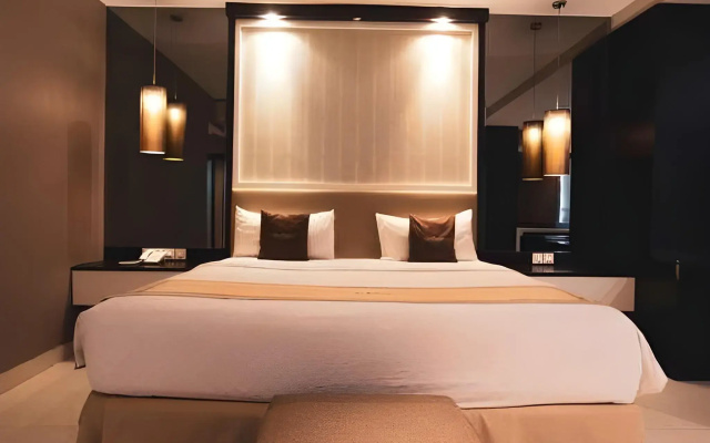 Prime Royal Hotel
