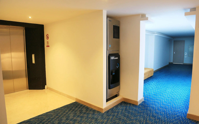 Hotel Washington Plaza