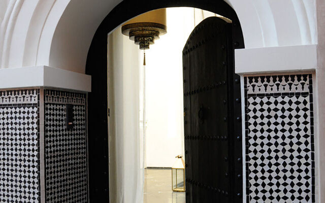 Riad K