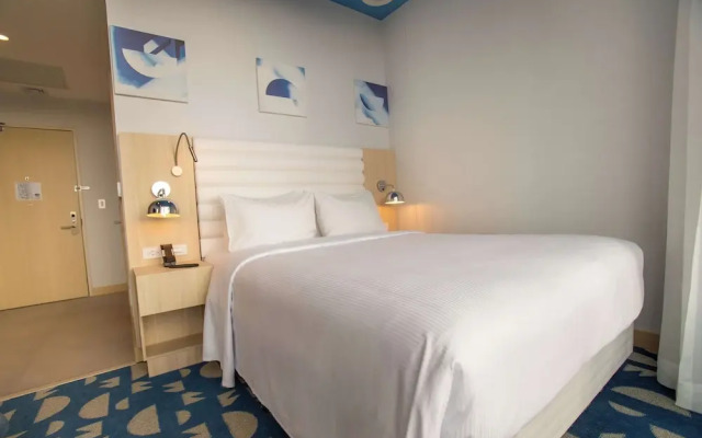 Hampton By Hilton Quito La Carolina Park