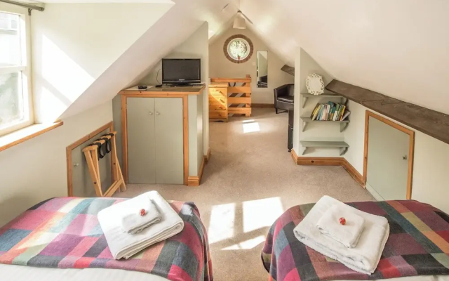 Lower House B&B
