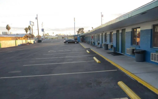 Walden Motel