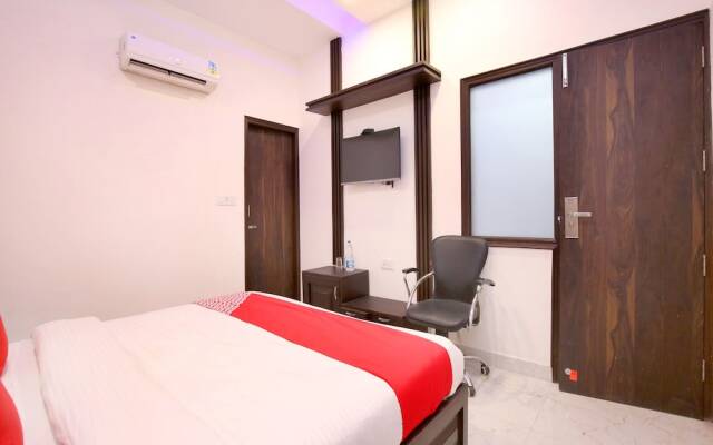 OYO 11034 Hotel JD Plaza