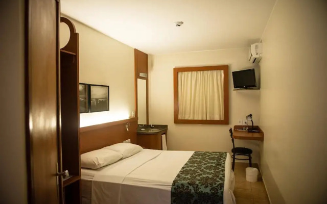 Órion Hotel