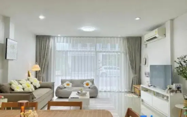 The Summer House Hatyai