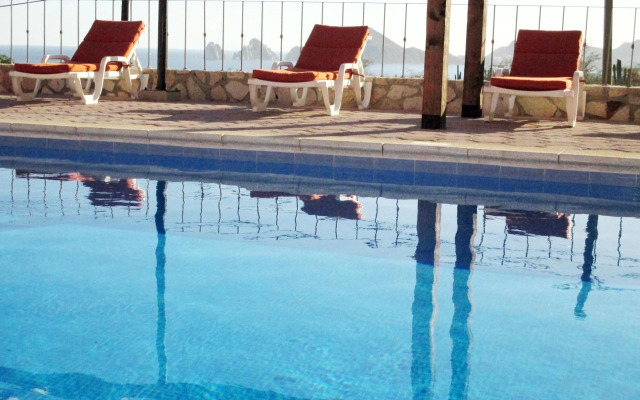 Sunrock Hotel and Suites