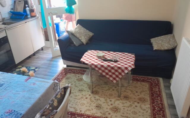 Beautiful 1-bed Apartment in Roma