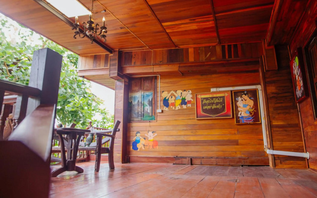 Klong Suan Plu Resort