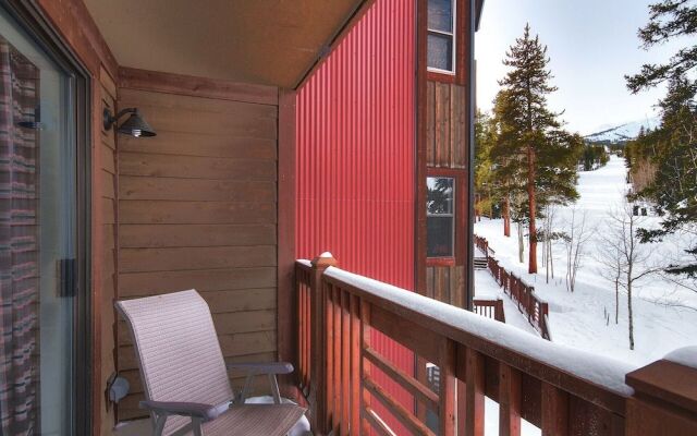 Tyra Summit A2F - 2 Br Condo