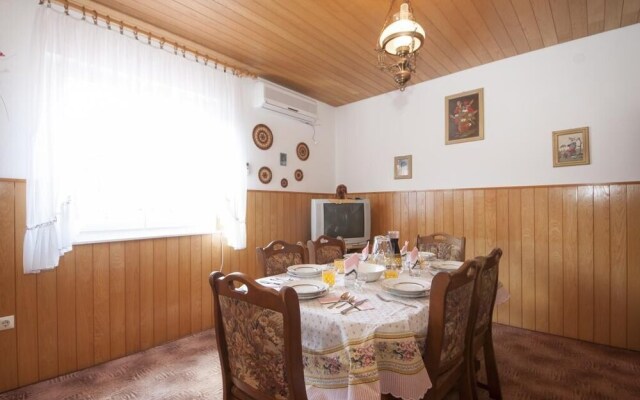 Apartment Ksenija
