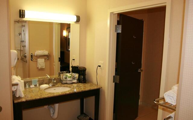 Hampton Inn & Suites Flint/Grand Blanc