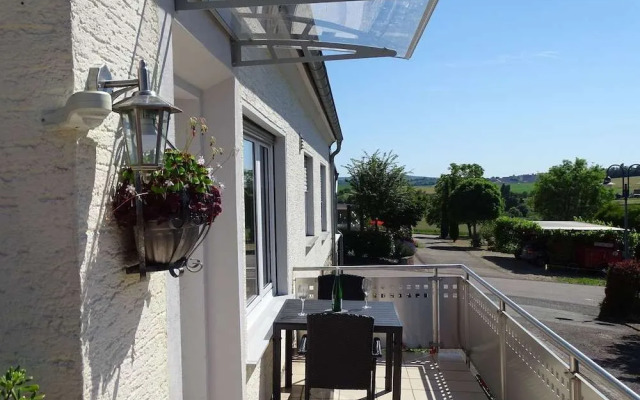 Palzem Riverside Escape