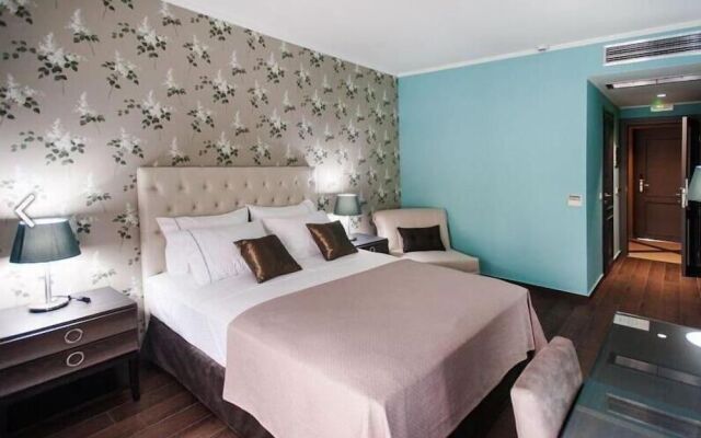 Theasis Hotel Paramythia