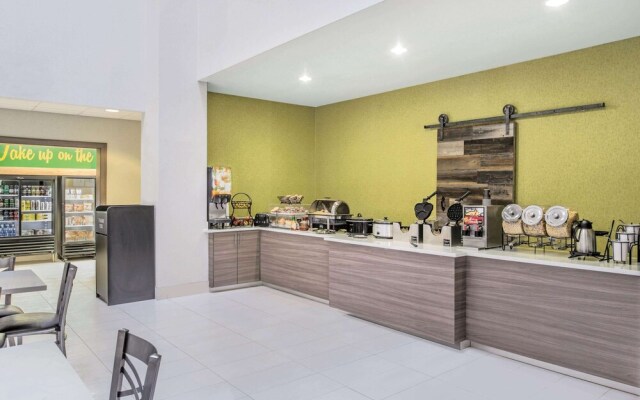 La Quinta Inn N Suites Moscow Pullman