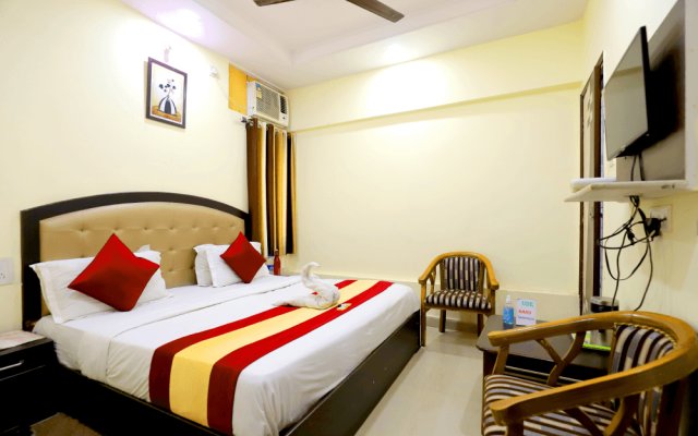 Hotel Anand Harkipauri by Perfect Stayz