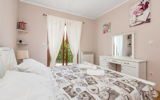 Beautiful Home in Matulji With Wifi and 3 Bedrooms