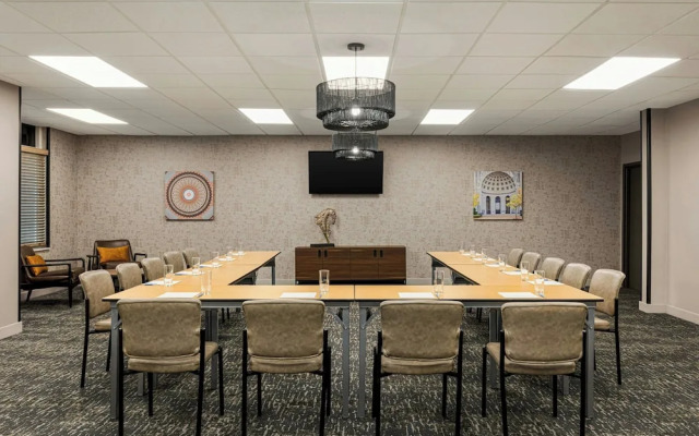 Wingate by Wyndham Columbus / Polaris