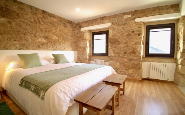 The Cliffs - Galleon Amieiro