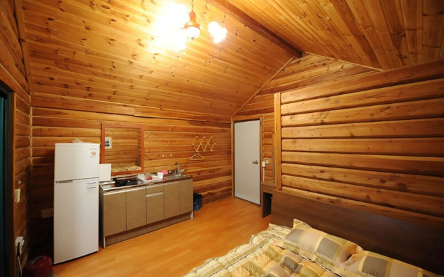 Jirisan Valley Pension