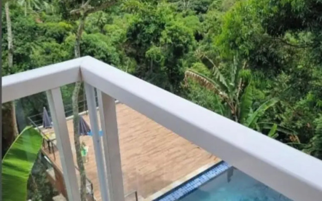 Yumi Chalés Ilhabela