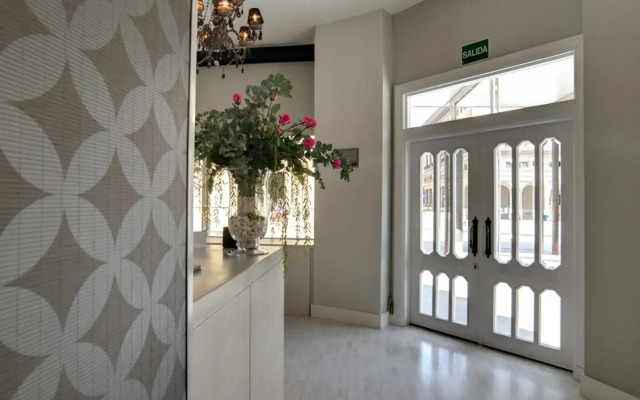 Hotel Pilar Plaza