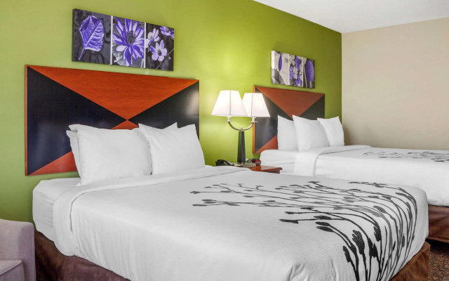 Sleep Inn & Suites Milwaukee Airport