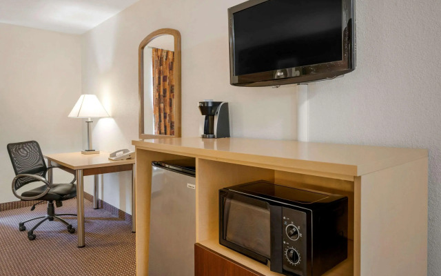 Quality Inn & Suites