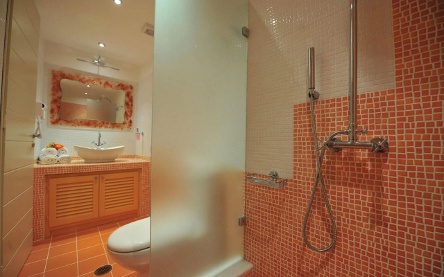 Villa Isabella Studios & Suites