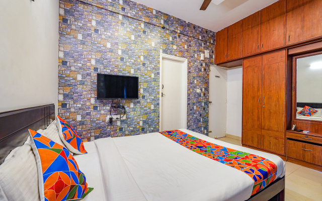 Fabhotel Kings Suites
