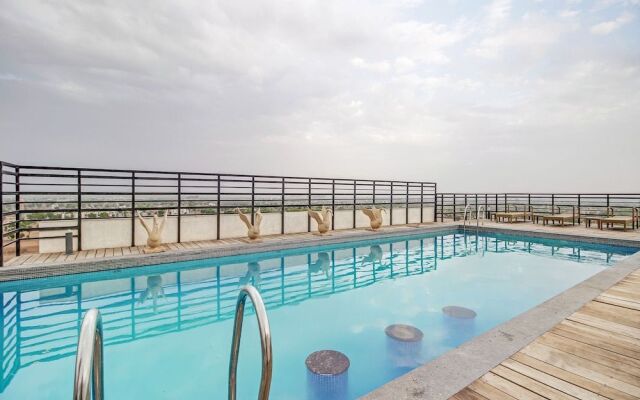 Oyo 43979 Hotel Urbanite