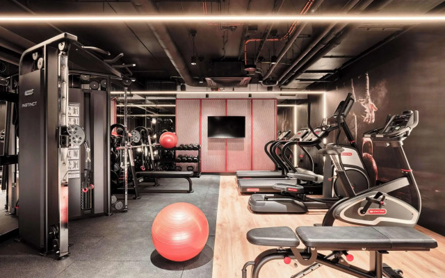 Radisson RED Hotel & Radisson RED Apartments, Kraków