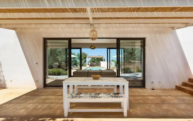 1917 Villa Malusida by Perle di Puglia