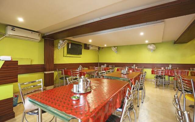 OYO 5719 Hotel Jannat Palace