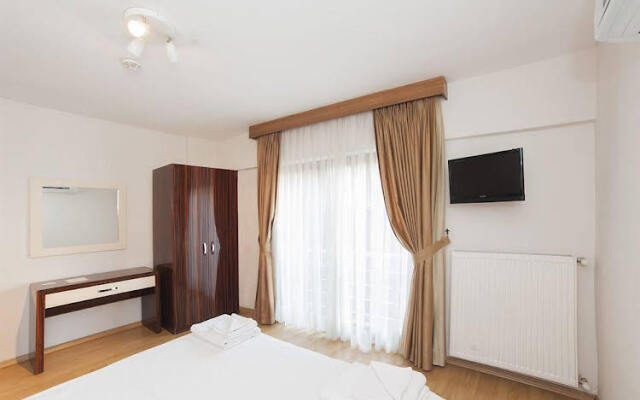 Tan Hotels & Residences