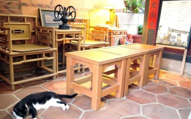 Pearl Coffee Guest House