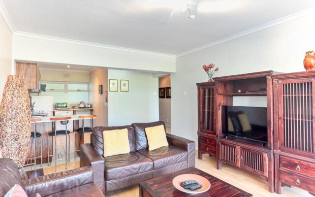 Mouille Point Mountain View 2 Bedroom