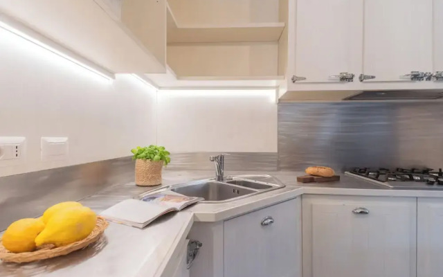 Linda Apartments by Rent all Como