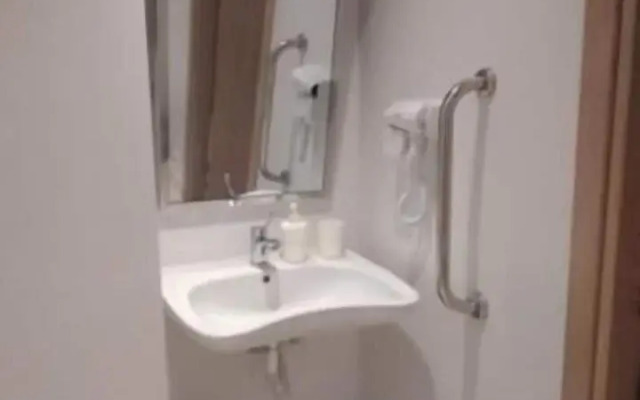 Gallery Suites & Residences