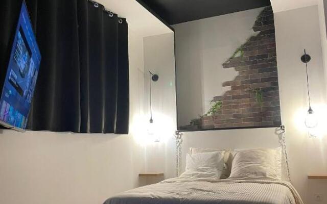 La suite Grenoble spa jacuzzi et sauna privatif