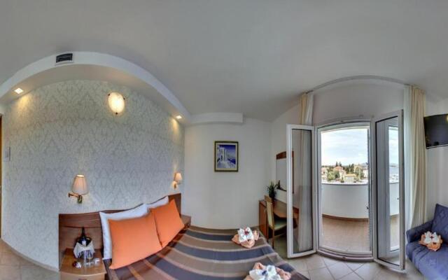 Hotel Adria