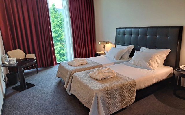 Axis Viana Business & SPA Hotel