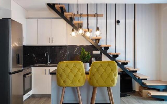Freesia Loft Apartment