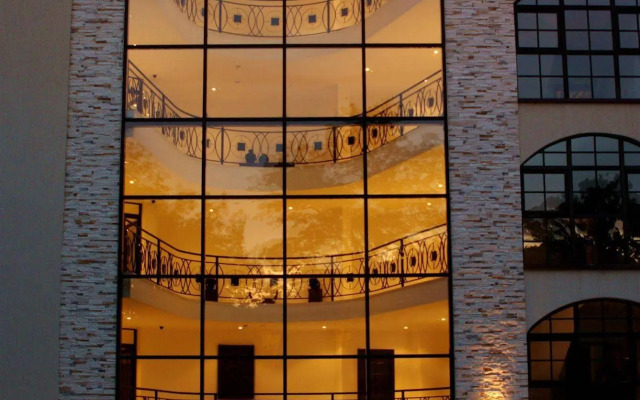 The Cliff Beach & SPA Hotel