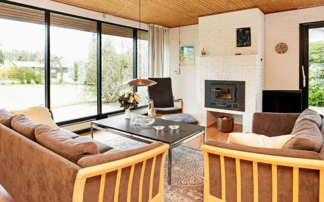 4 Person Holiday Home in Vaeggerlose